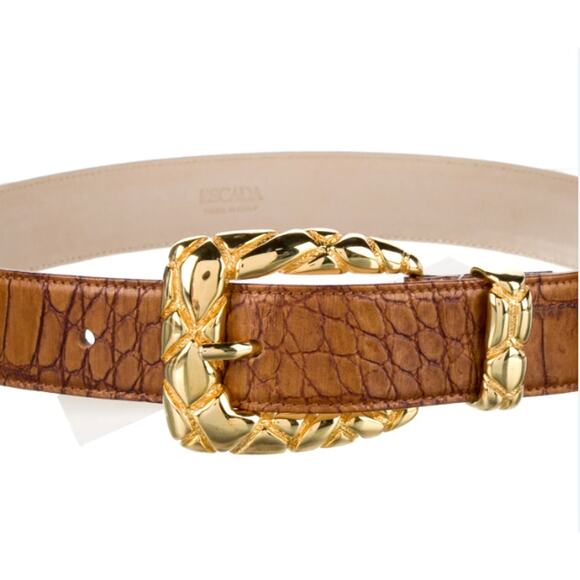 Escada EU 40 Brown Leather Gold Buckle Belt